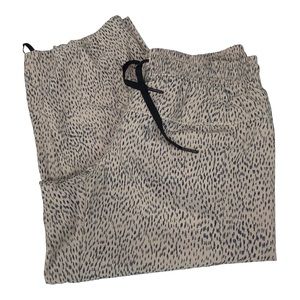 Lululemon Pants Womens Size 6 Pink Cheetah Print Crop Drawstring Waist Pockets